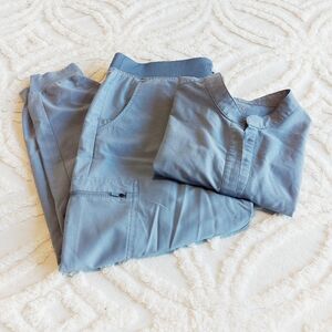 Figs scrub set